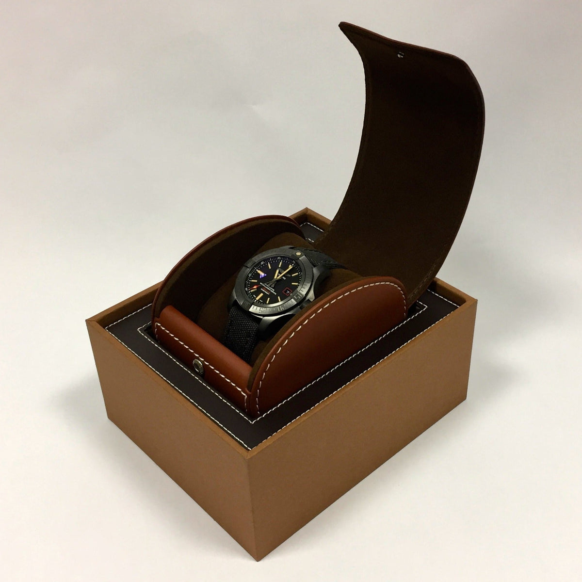  Shop Authentic Breitling Avenger Blackbird 44mm Black Dial Black Nylon Strap Watch for Men - V1731110/BD74/109W/M20BASA.1 - Luxxuri
