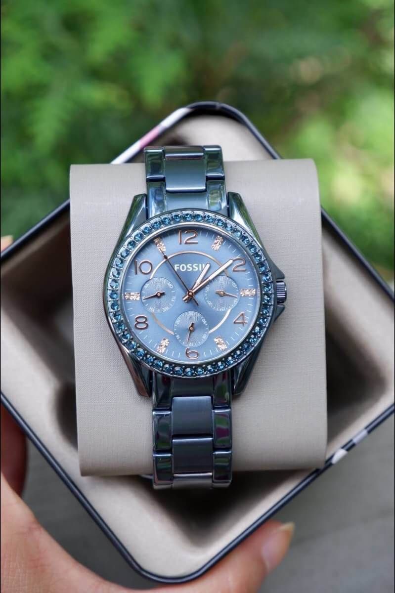  Shop Authentic Fossil Riley Quartz Blue Dial Blue Steel Strap Watch for Women - ES4294 - Luxxuri