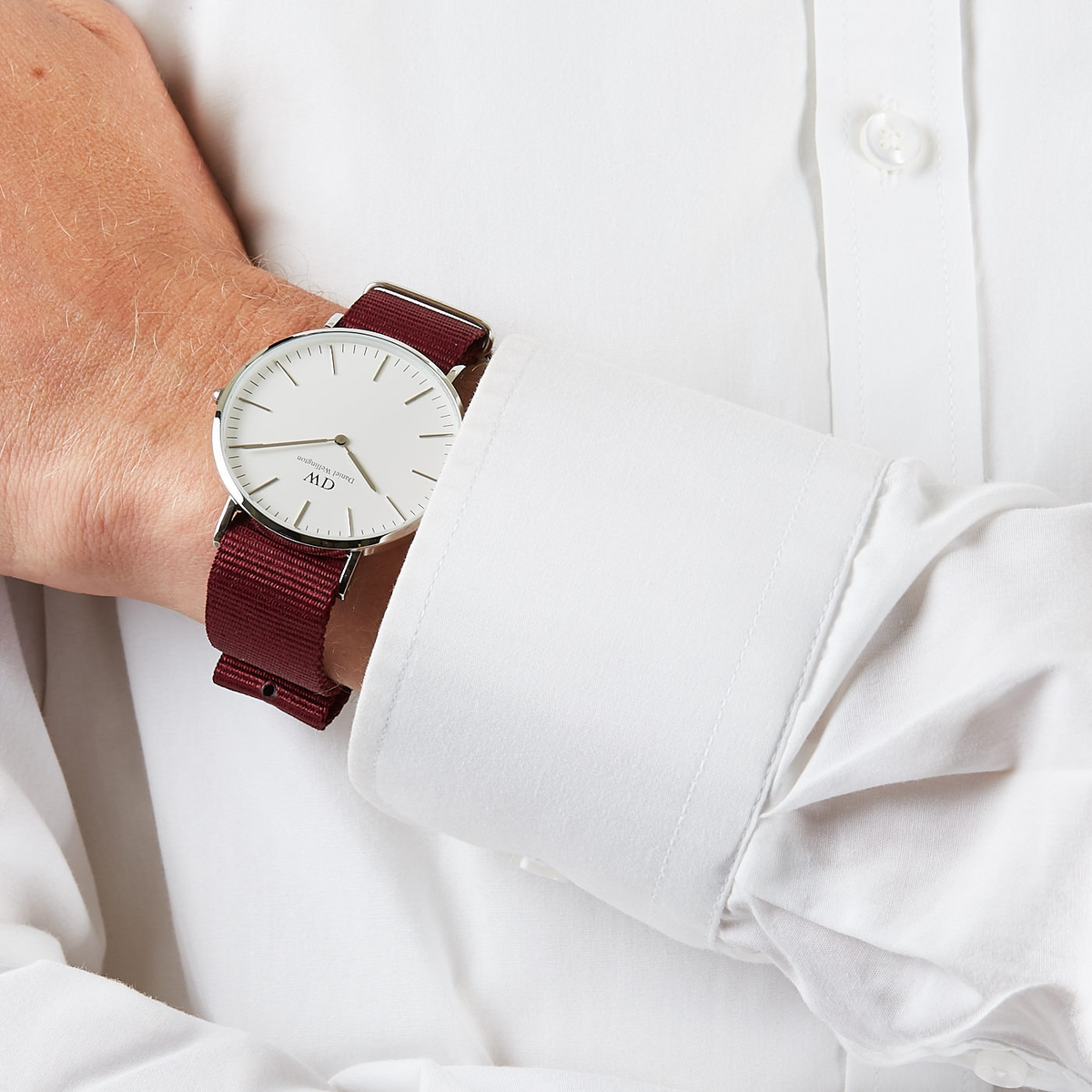  Shop Authentic Daniel Wellington Classic Roselyn White Dial Red NATO Strap Watch For Women - DW00100268 - Luxxuri