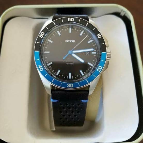  Shop Authentic Fossil Sport 54 Day Date Black Dial Black Leather Strap Watch for Men - FS5321 - Luxxuri