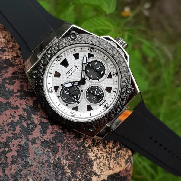  Shop Authentic Guess Legacy White Dial Black Rubber Strap Watch For Men - W1049G3 - Luxxuri