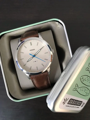  Shop Authentic Fossil Minimalist Off White Dial Brown Leather Strap Watch for Men - FS5306 - Luxxuri