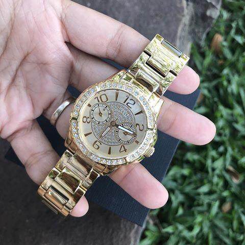  Shop Authentic Guess Sassy Analog Quartz Gold Dial Gold Steel Strap Watch For Women - W0705L2 - Luxxuri