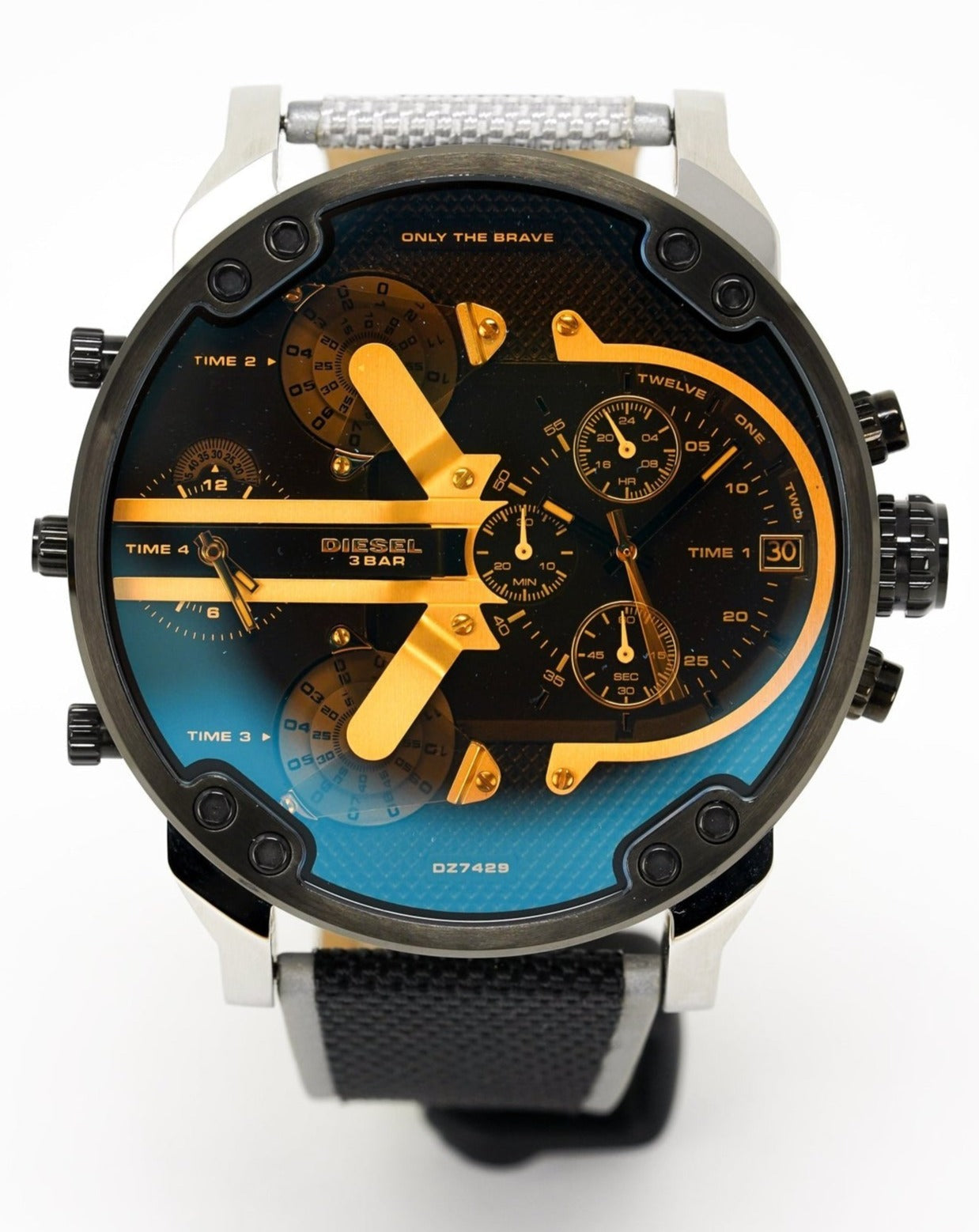 Shop Authentic Diesel Mr. Daddy 2.0 Chronograph Black Dial Grey Nylon Strap Watch For Men - DZ7429 - Luxxuri
