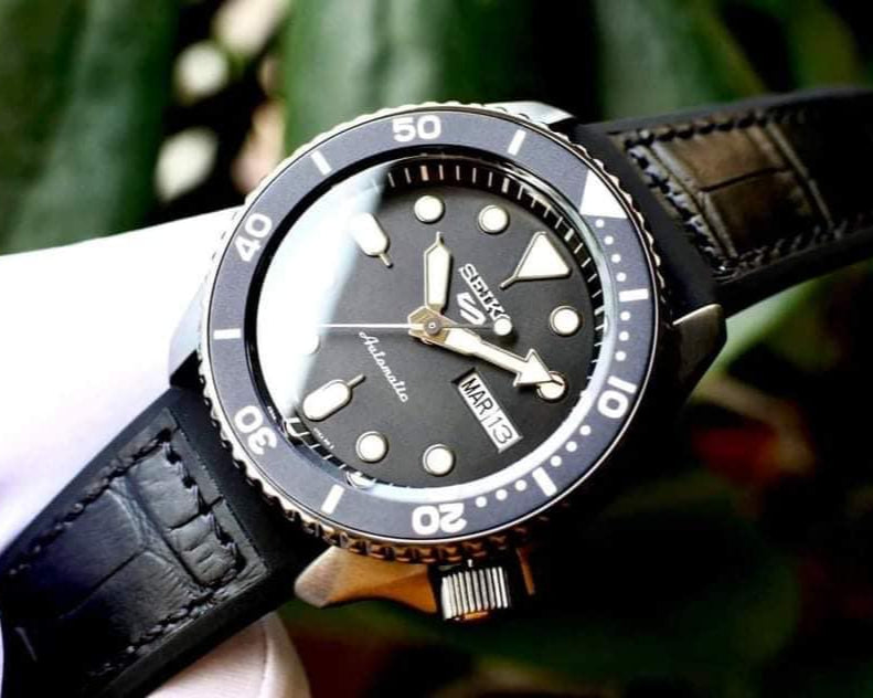  Shop Authentic Seiko 5 Sport Automatic Black Dial Black Silicone Strap Watch For Men - SRPD65K3 - Luxxuri