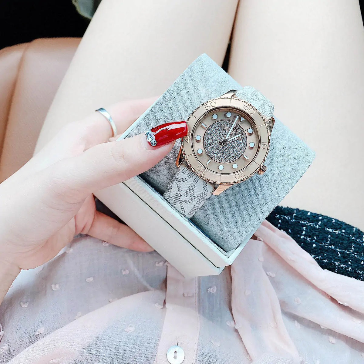  Shop Authentic Michael Kors Runway Quartz Rose Gold Dial White Leather Strap Watch For Women - MK6980 - Luxxuri
