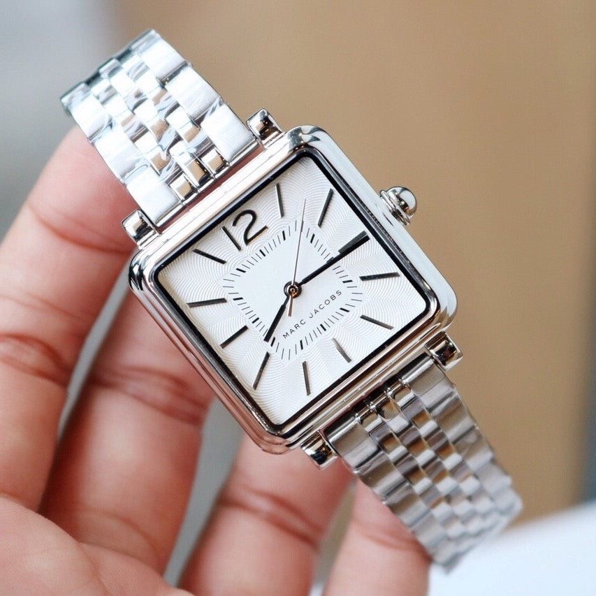  Shop Authentic Marc Jacobs Vic Silver Dial Silver Steel Strap Watch for Women - MJ3461 - Luxxuri