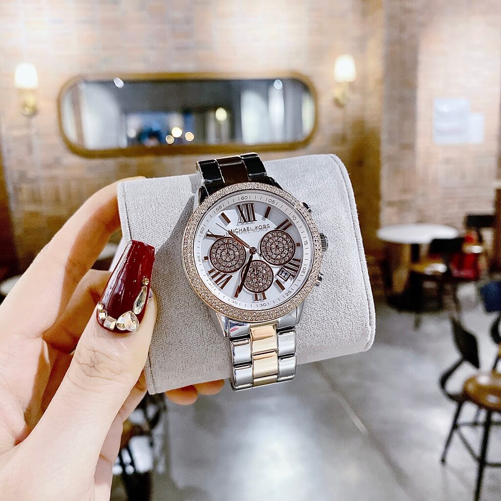  Shop Authentic Michael Kors Bryn Pavé White Dial Two Tone Steel Strap Watch For Women - MK7201 - Luxxuri