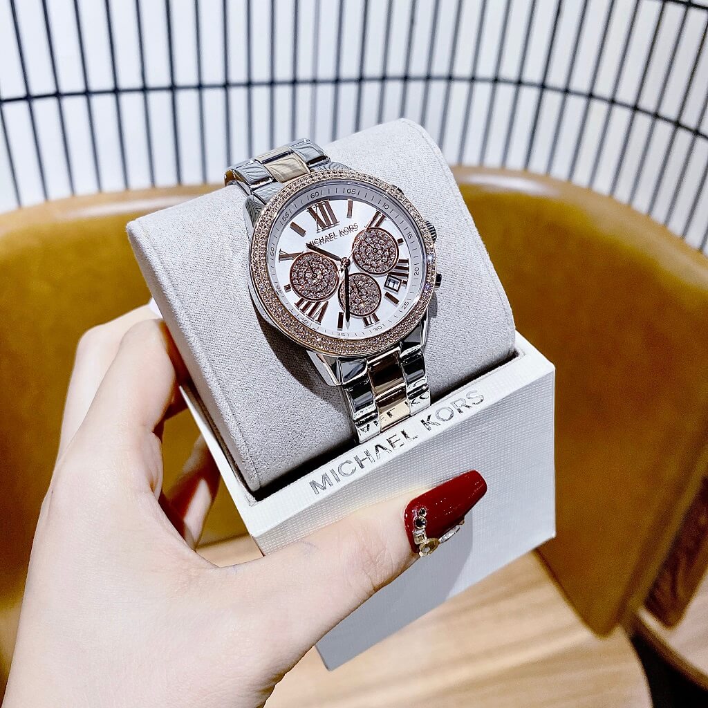 Shop Authentic Michael Kors Bryn Pavé White Dial Two Tone Steel Strap Watch For Women - MK7201 - Luxxuri
