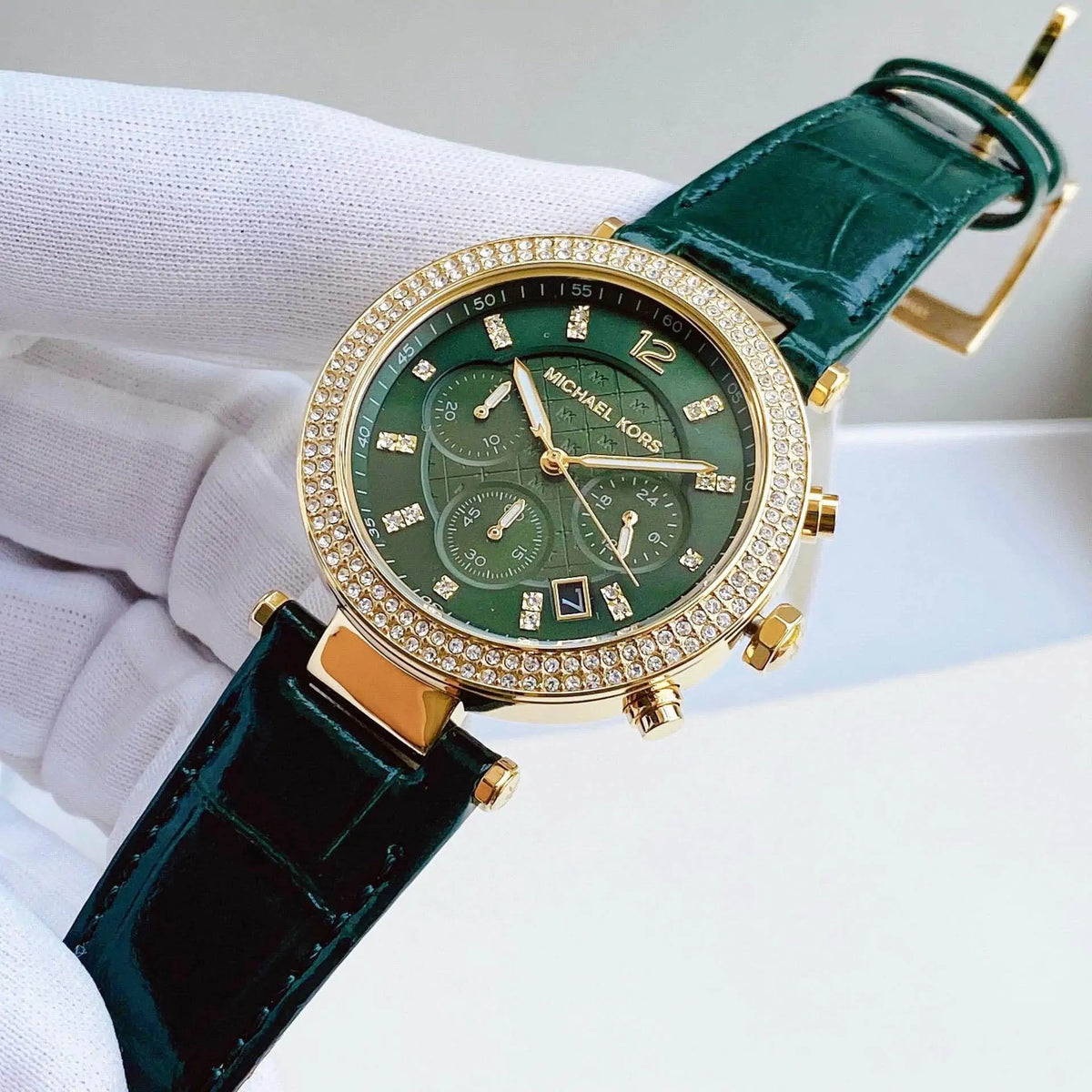  Shop Authentic Michael Kors Parker Chronograph Green Dial Green Leather Strap Watch For Women - MK6985 - Luxxuri