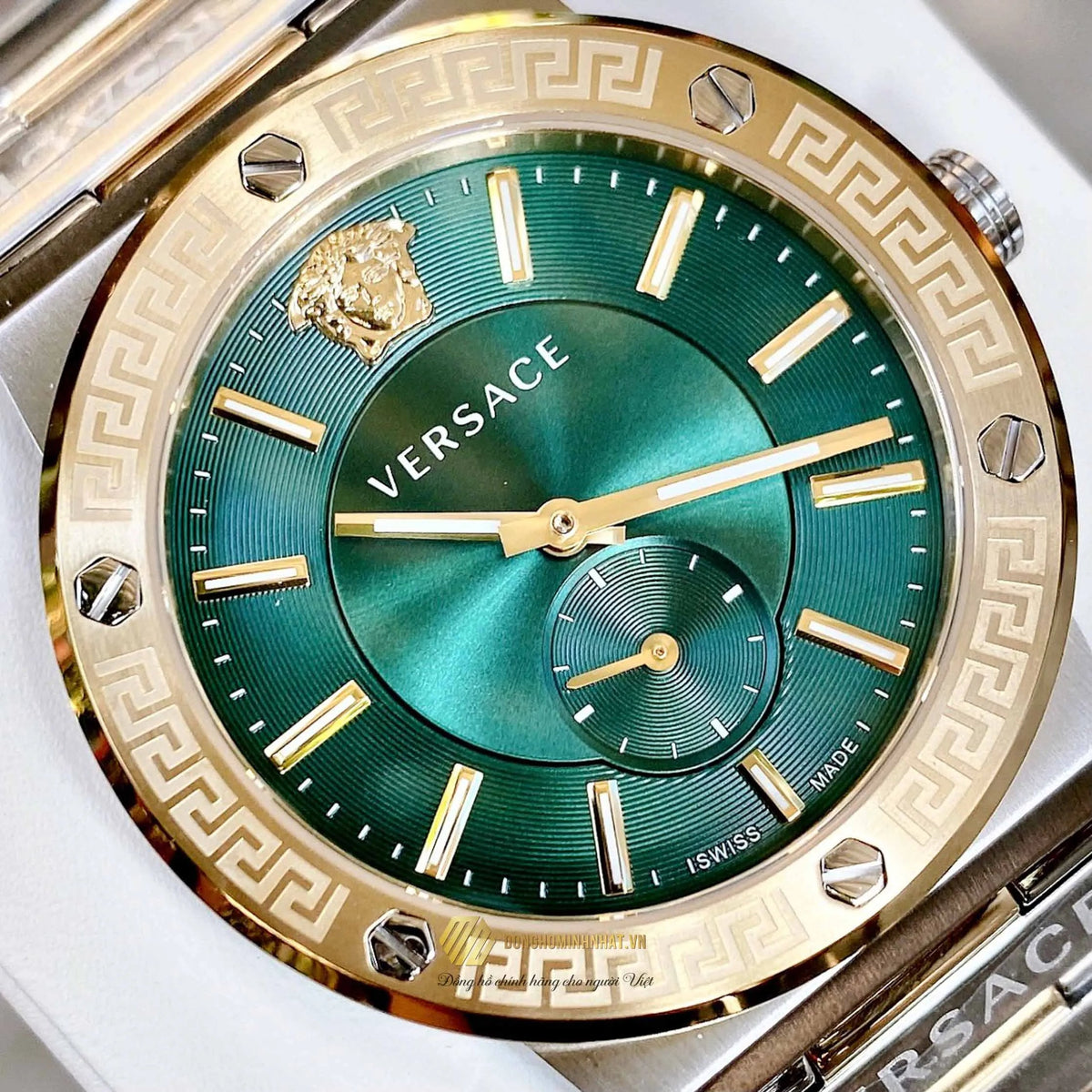  Shop Authentic Versace Hellenyium Quartz Green Dial Silver Steel Strap Watch For Men - VEVK00420 - Luxxuri