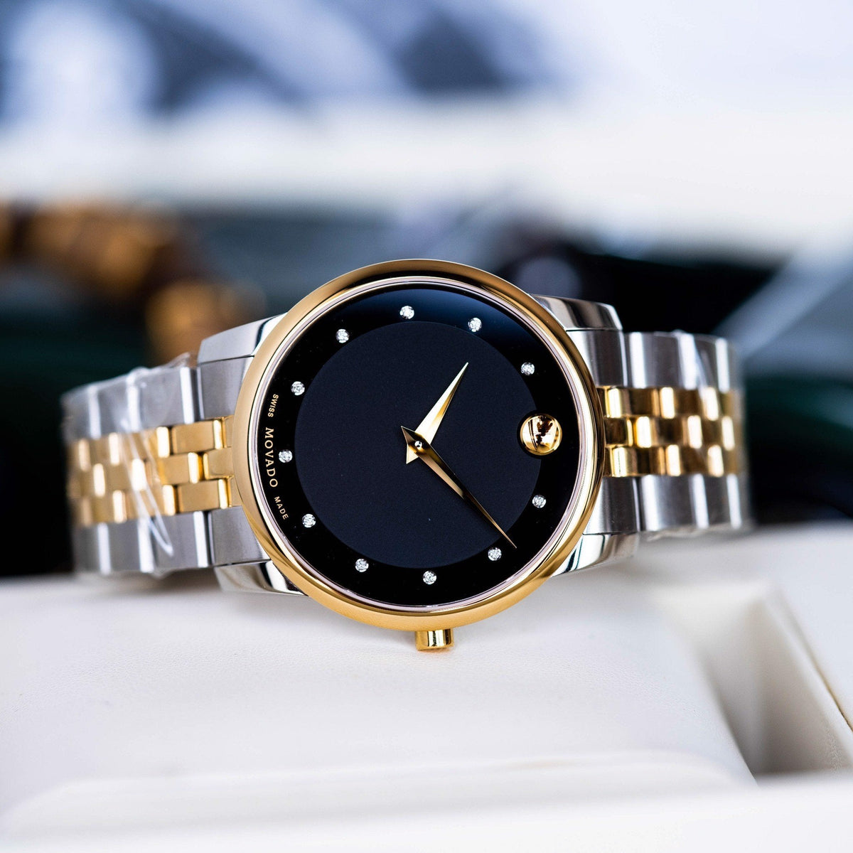  Shop Authentic Movado Museum Classic Diamonds Black Dial Two Tone Steel Strap Watch For Men - 0606879 - Luxxuri