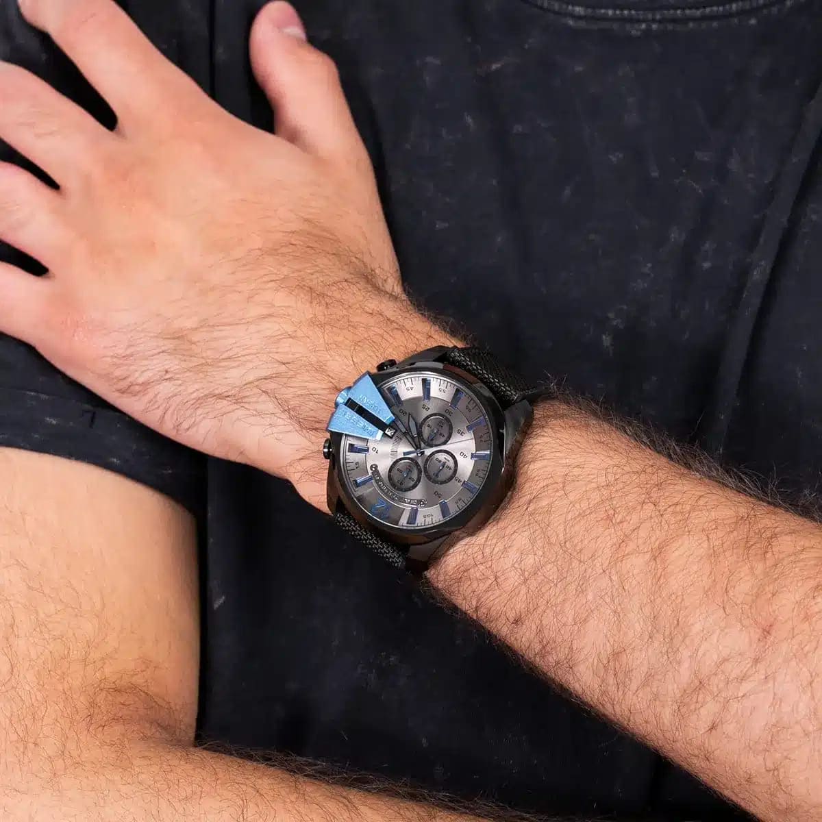  Shop Authentic Diesel Mega Chief Chronograph Black Dial Black Leather Strap Watch For Men - DZ4500 - Luxxuri