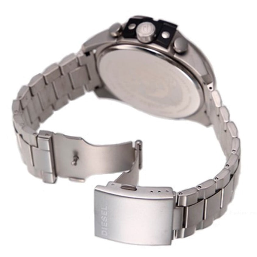  Shop Authentic Diesel Mega Chief Chronograph Silver Dial Silver Steel Strap Watch For Men - DZ4501 - Luxxuri