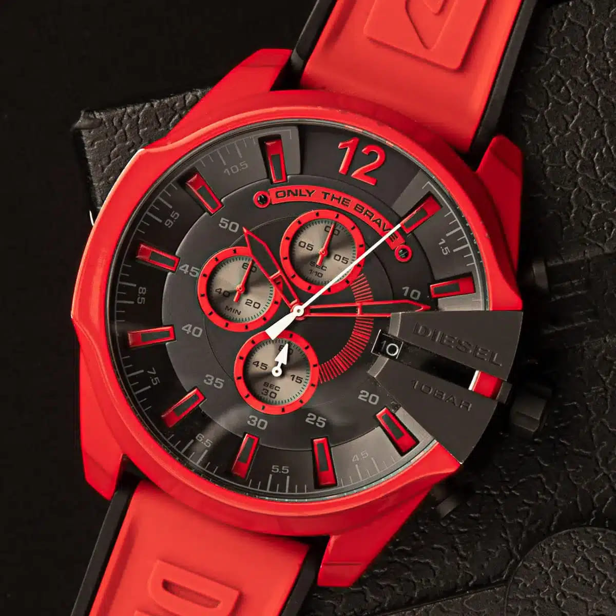  Shop Authentic Diesel Mega Chief Chronograph Black Dial Red Rubber Strap Watch For Men - DZ4526 - Luxxuri