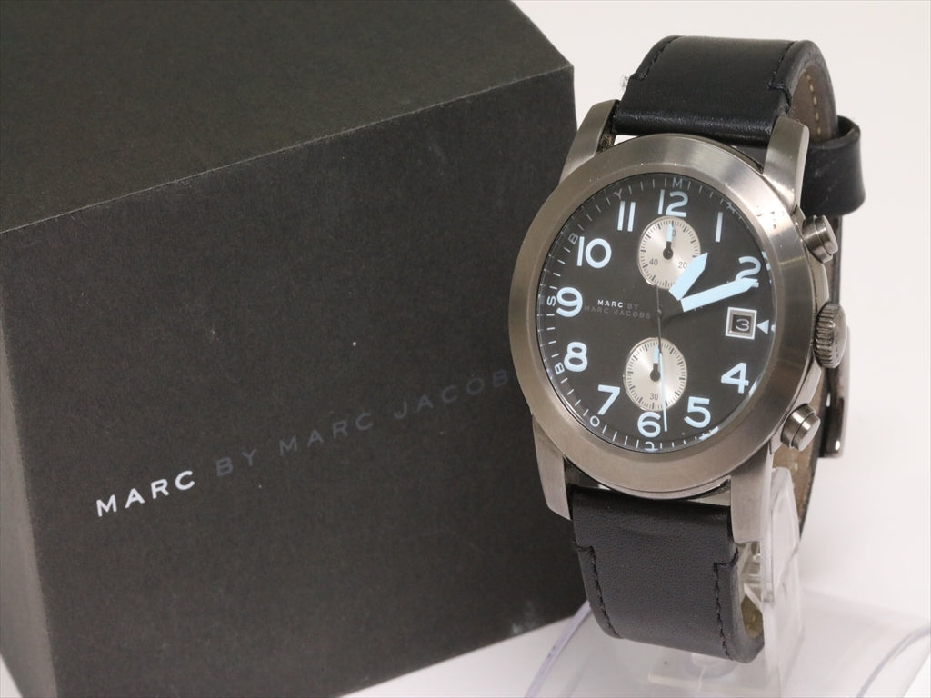  Shop Authentic Marc Jacobs Larry Chronograph Black Dial Black Leather Strap Watch for Men - MBM5054 - Luxxuri