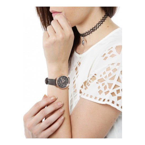  Shop Authentic Fossil Tailor Grey Dial Grey Leather Strap Watch for Women - ES3913 - Luxxuri
