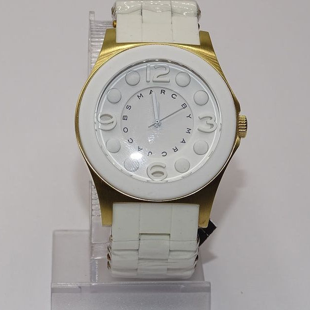 Shop Authentic Marc Jacobs Pelly White Dial White SIlicone Strap Watch for Women - MBM2525 - Luxxuri