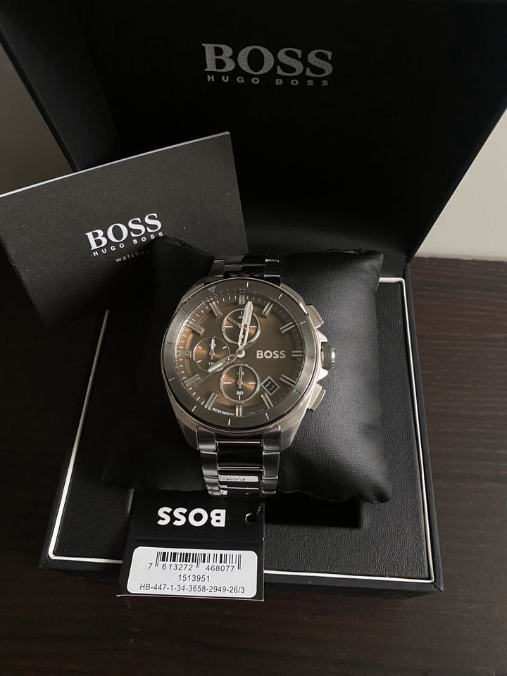  Shop Authentic Hugo Boss Volane Grey Dial Silver Steel Strap Watch for Men - 1513951 - Luxxuri