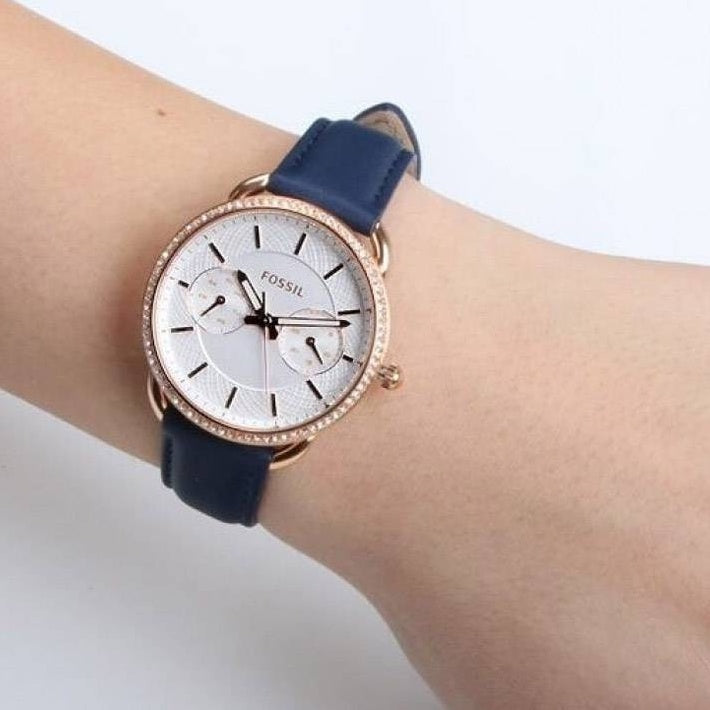  Shop Authentic Fossil Tailor White Dial Blue Leather Strap Watch for Women - ES4394 - Luxxuri