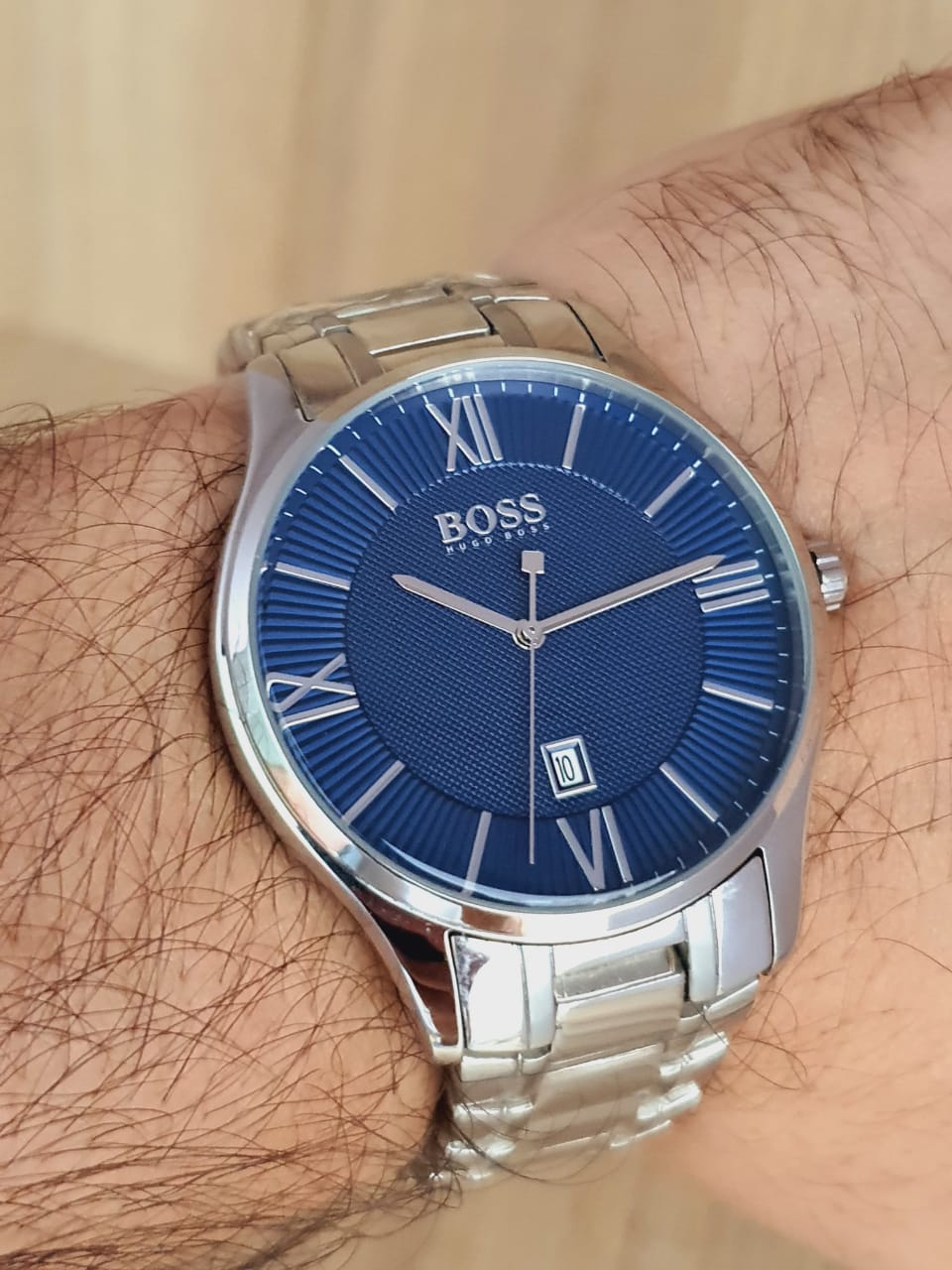  Shop Authentic Hugo Boss Governer Blue Dial Silver Steel Strap Watch for Men - 1513487 - Luxxuri