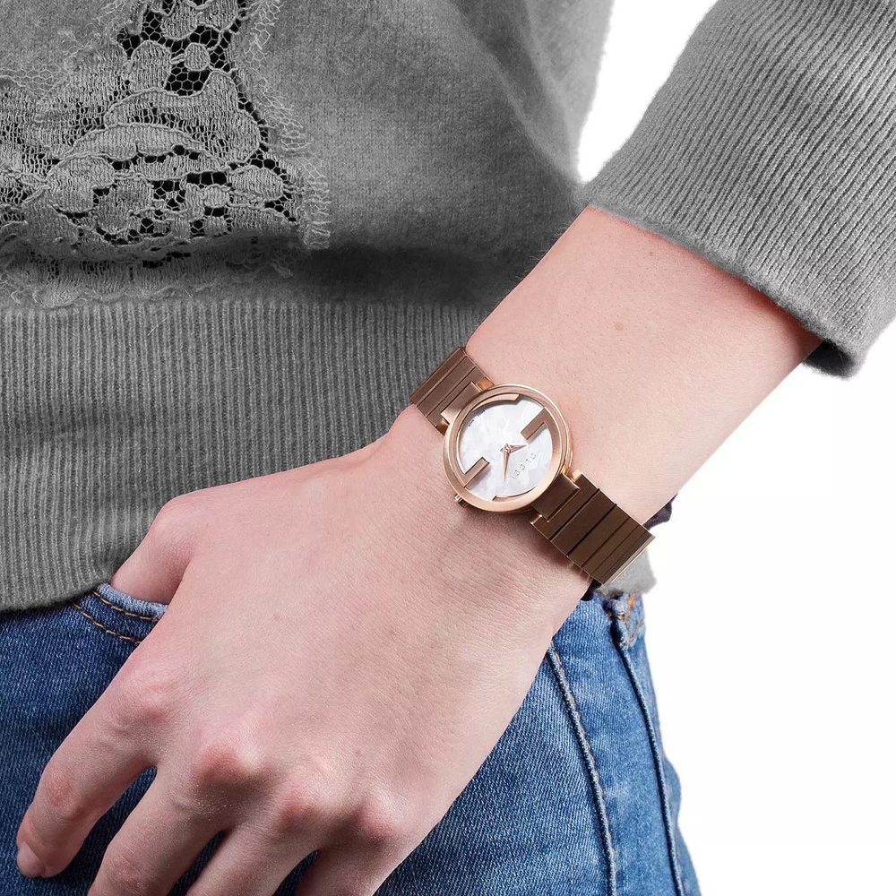  Shop Authentic Gucci G Interlocking Mother of Pearl Dial Rose Gold Steel Strap Watch For Women - YA133515 - Luxxuri
