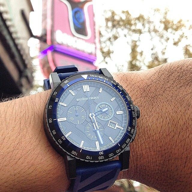  Shop Authentic Burberry The City Chronograph Black Dial Black Rubber Strap Watch For Men - BU9806 - Luxxuri