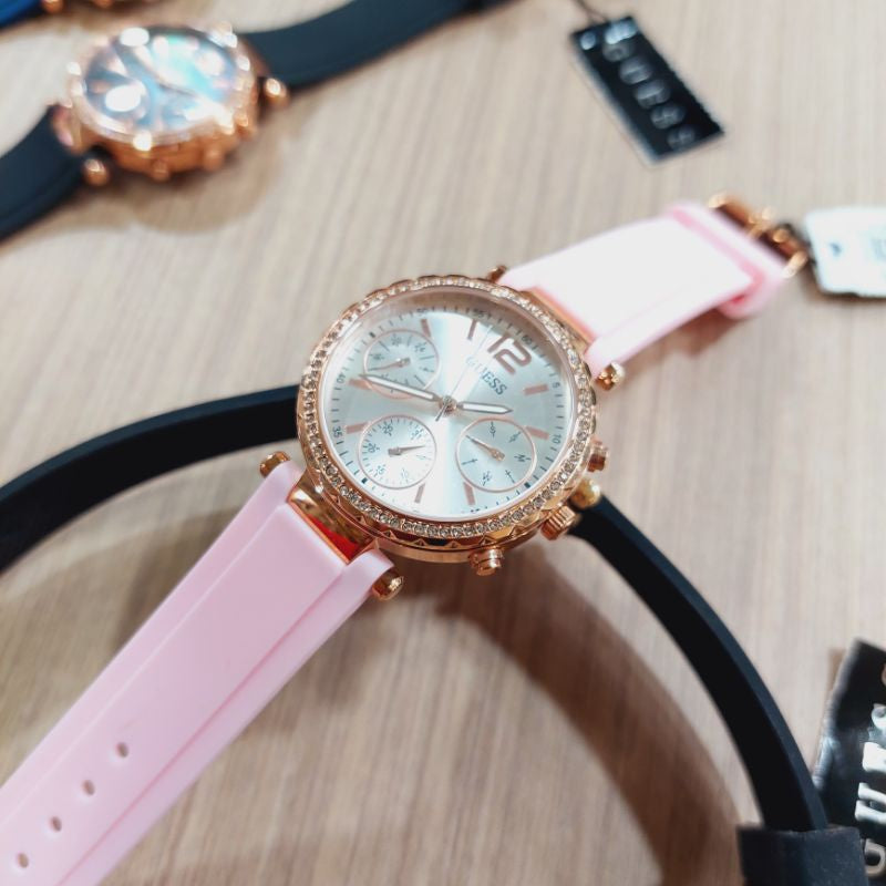 Shop Authentic Guess Solstice Diamonds White Dial Pink Rubber Strap Watch For Women - GW0113L4 - Luxxuri