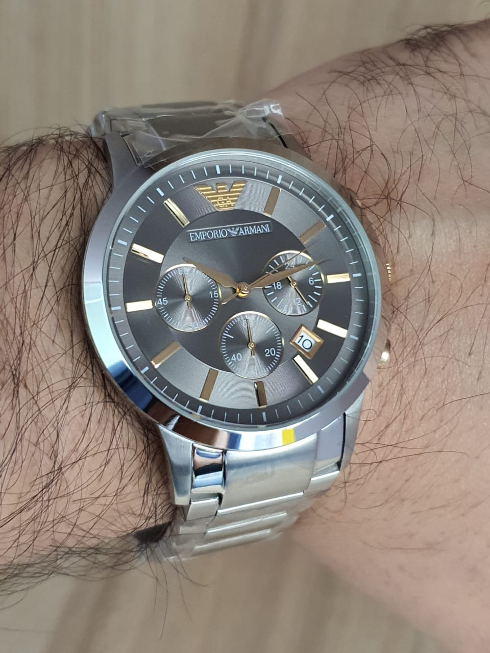  Shop Authentic Emporio Armani Quartz Grey Dial Silver Steel Strap Watch For Men - AR11047 - Luxxuri
