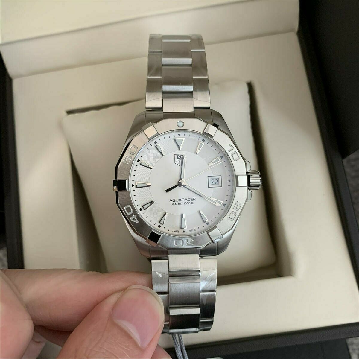  Shop Authentic Tag Heuer Aquaracer White Dial Watch for Men - WAY1111.BA0928 - Luxxuri