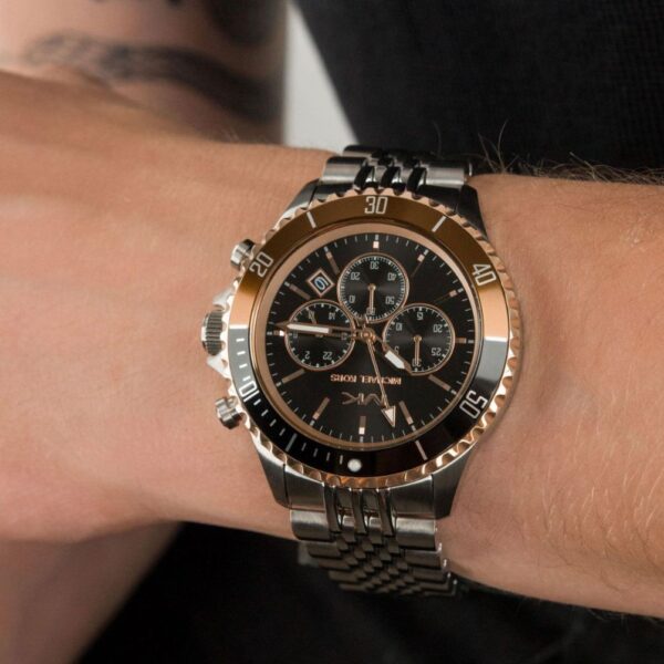  Shop Authentic Michael Kors Bayville Chronograph Black Dial Silver Steel Strap Watch For Men - MK8725 - Luxxuri