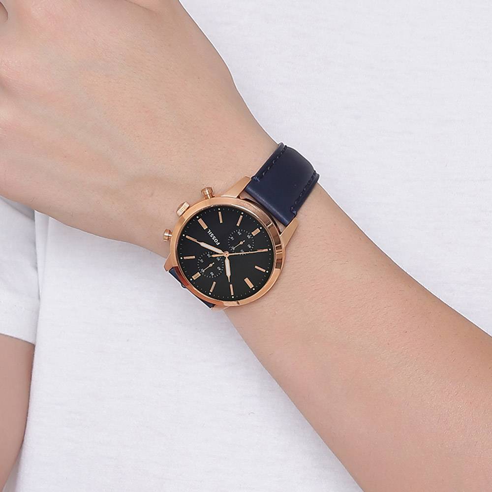  Shop Authentic Fossil Townsman Chronograph Blue Dial Blue Leather Strap Watch for Men - FS5436 - Luxxuri