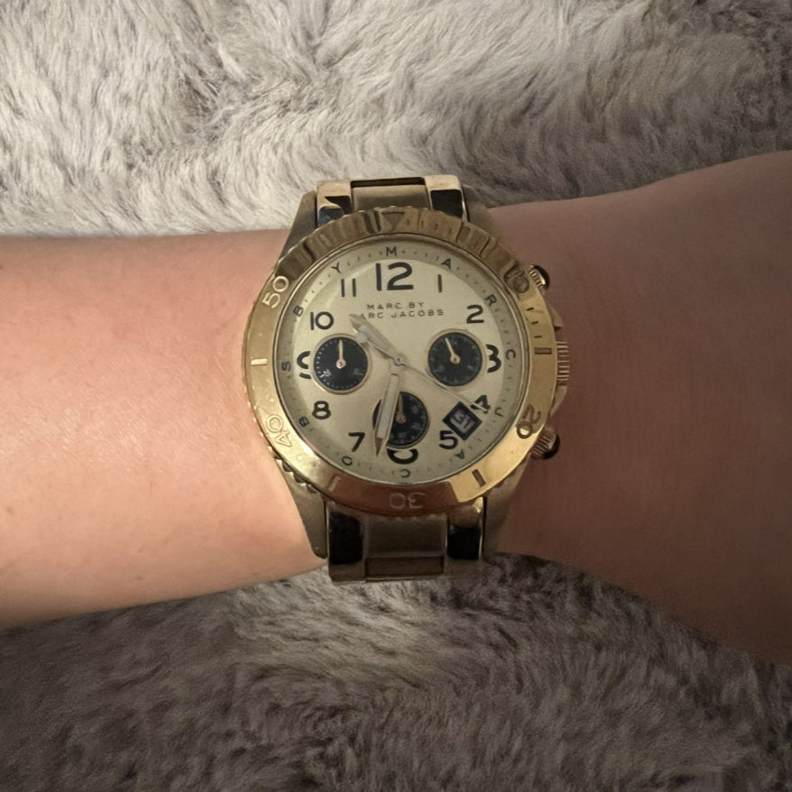  Shop Authentic Marc Jacobs Rock Metal Chronograph Gold Dial Gold Steel Strap Watch for Men - MBM3158 - Luxxuri