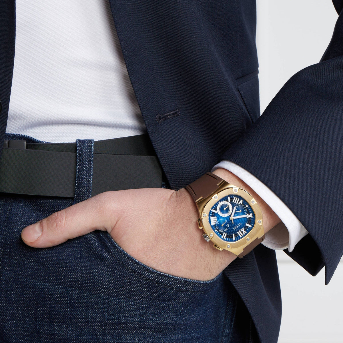  Shop Authentic Guess Headline Chronograph Blue Dial Brown Silicone Strap Watch For Men - GW0571G5 - Luxxuri