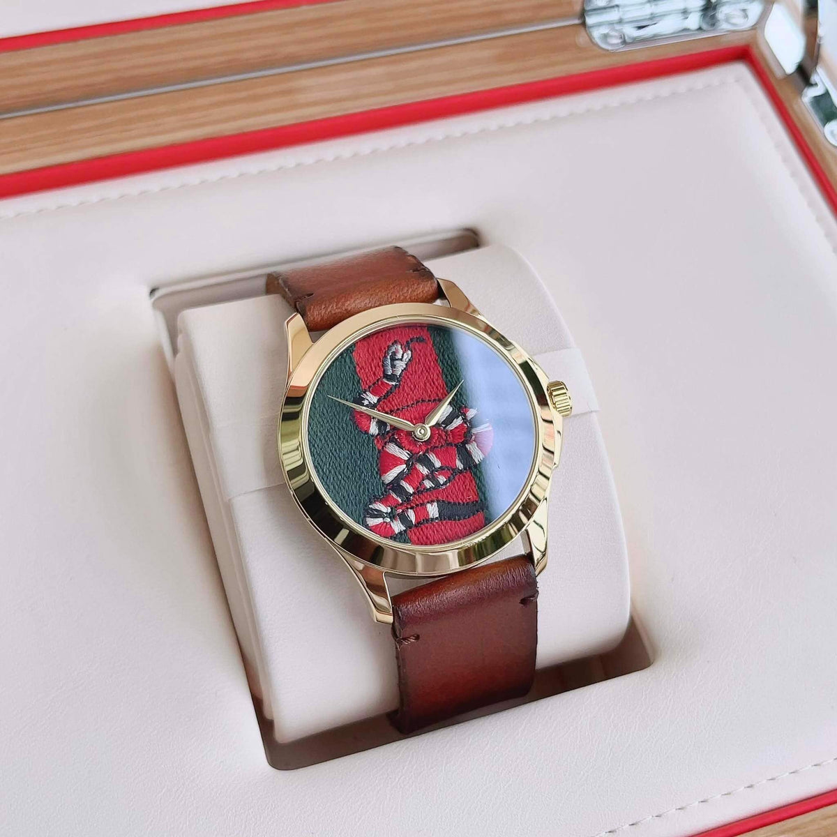  Shop Authentic Gucci Le Marche Des Merveilles Green and Red Dial Brown Leather Strap Unisex Watch - YA1264012 - Luxxuri