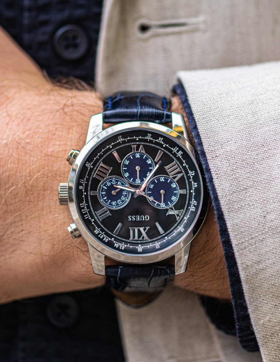  Shop Authentic Guess Horizon Chronograph Quartz Black Dial Blue Leather Strap Watch For Men - W0380G3 - Luxxuri