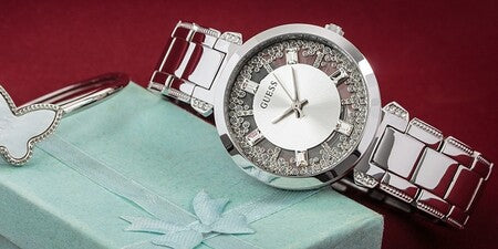  Shop Authentic Guess Night Life Clear Silver Dial Silver Steel Strap Watch for Women - GW0470L1 - Luxxuri