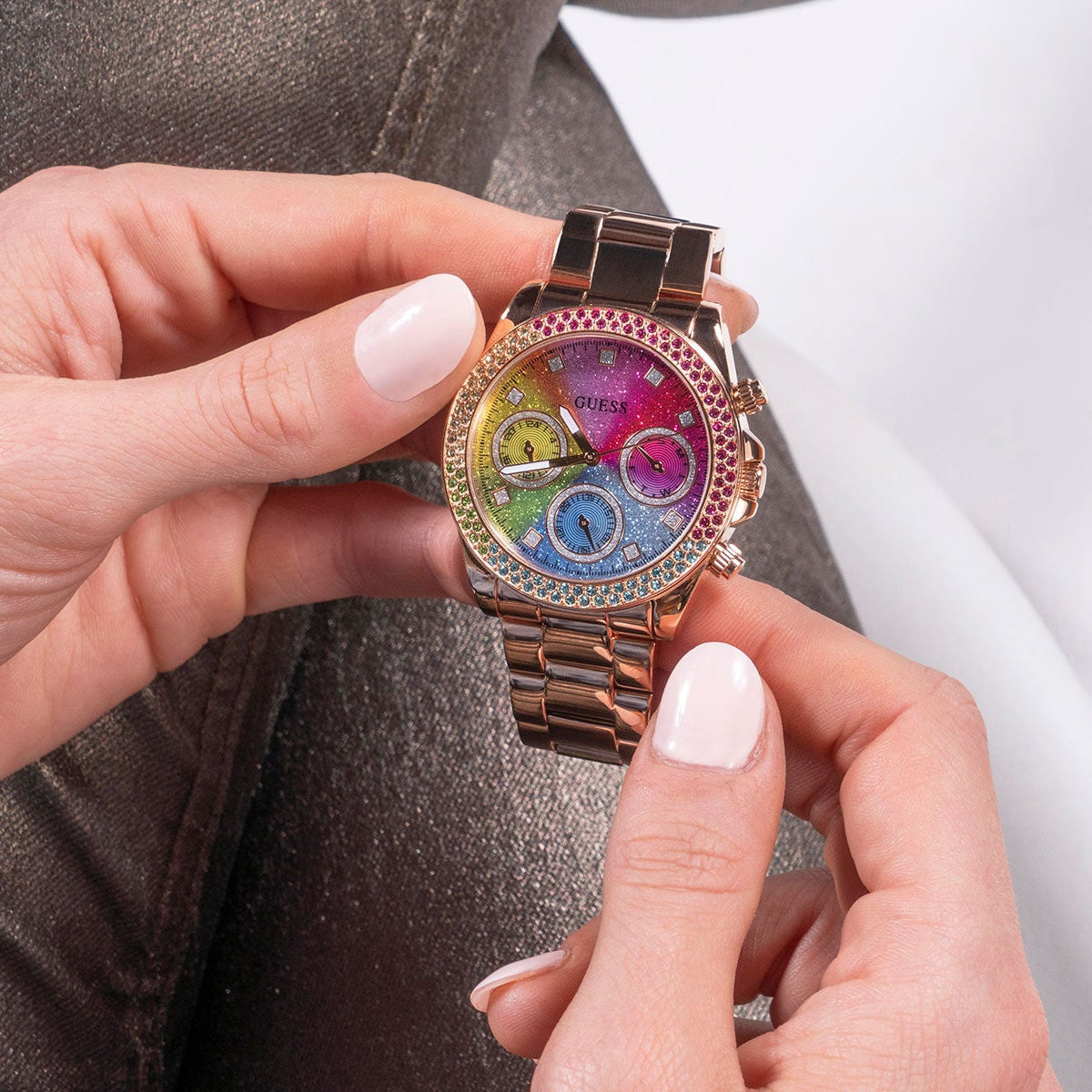  Shop Authentic Guess Confetti Multifunction Multicolor Dial Rose Gold Steel Strap Watch For Women - GW0483L3 - Luxxuri