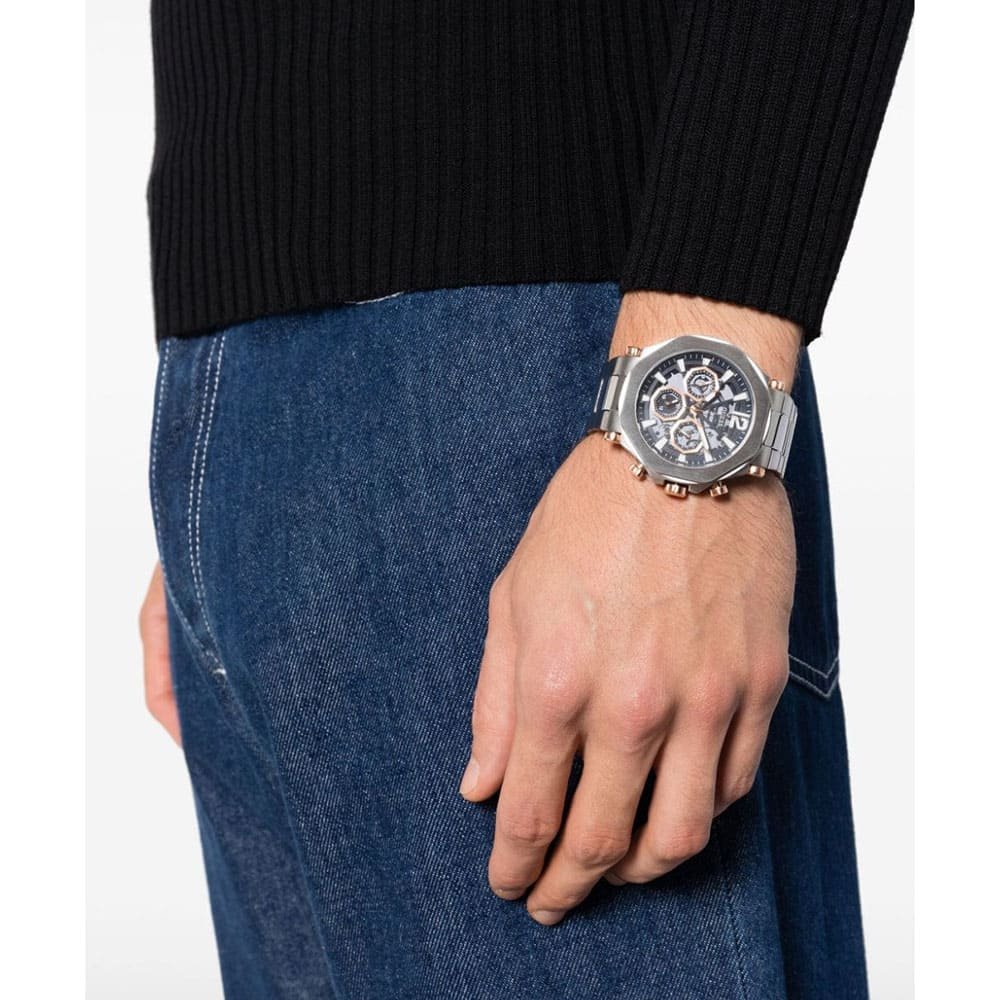  Shop Authentic Guess Edge Chronograph Black Dial Silver Steel Strap Watch For Men - GW0539G1 - Luxxuri