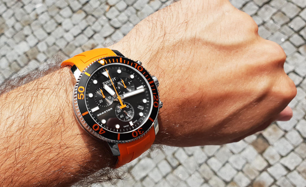  Shop Authentic Tissot Seastar 1000 Chronograph Black Dial Orange Rubber Strap Watch For Men - T120.417.17.051.01 - Luxxuri