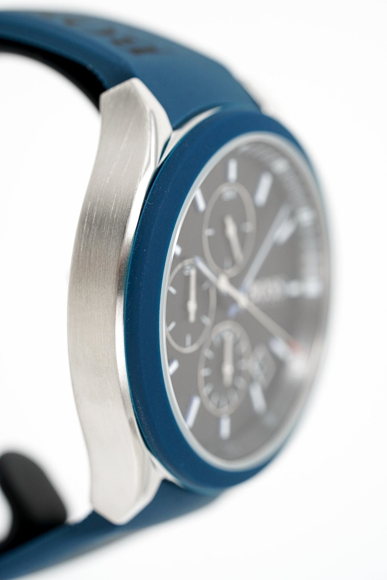  Shop Authentic Hugo Boss Velocity Black Dial Blue Rubber Strap Watch for Men - 1513717 - Luxxuri