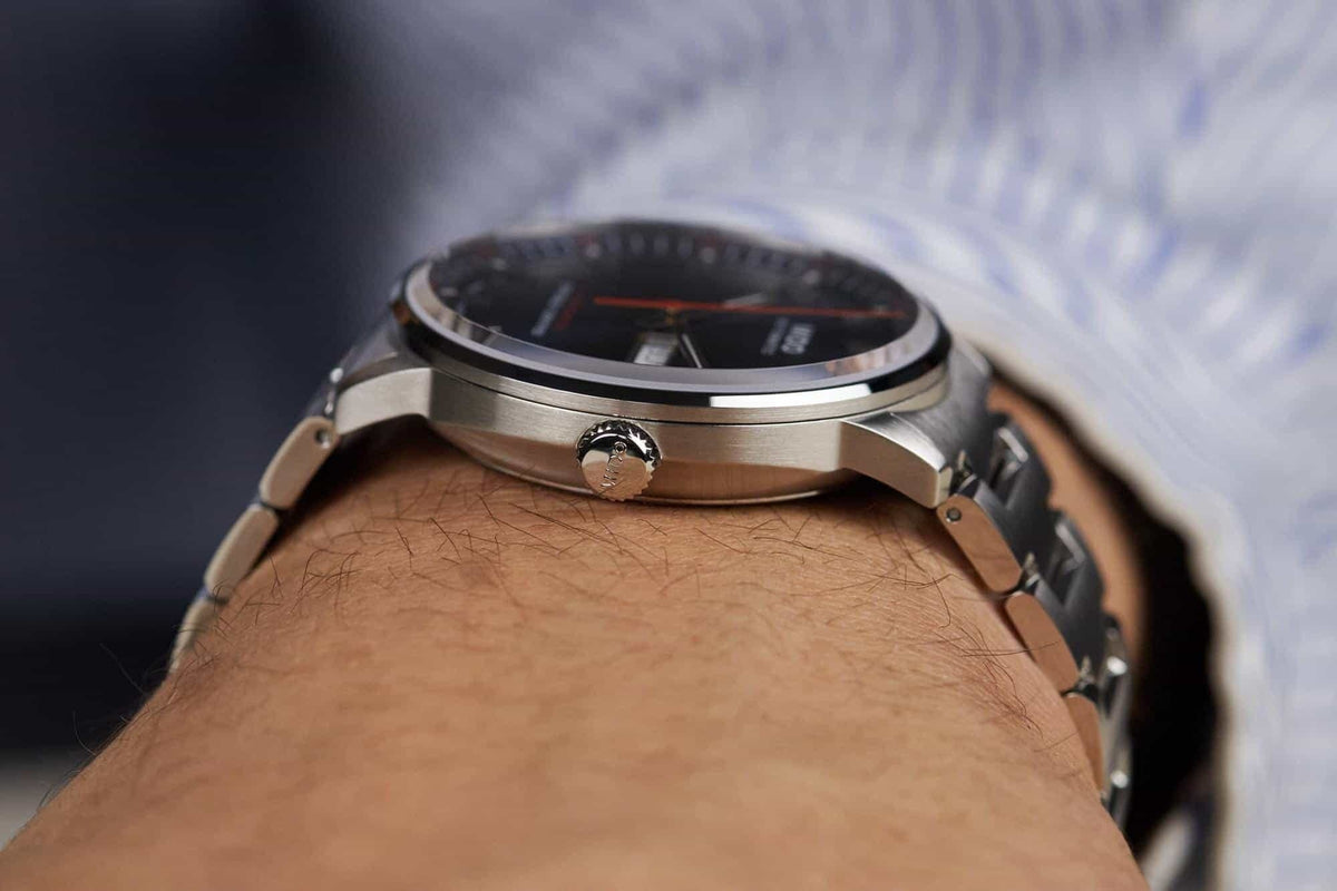  Shop Authentic Mido Commander II Automatic Black Dial Silver Steel Strap Watch For Men - M021.431.11.051.00 - Luxxuri