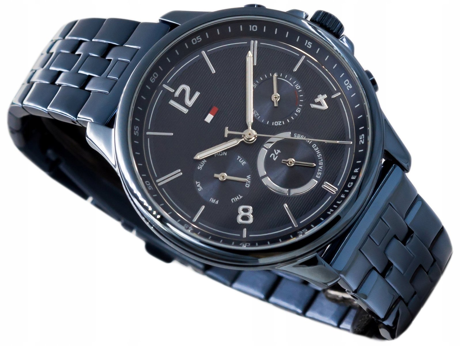  Shop Authentic Tommy Hilfiger Harper Quartz Blue Dial Blue Steel Strap Watch For Women - 1782227 - Luxxuri