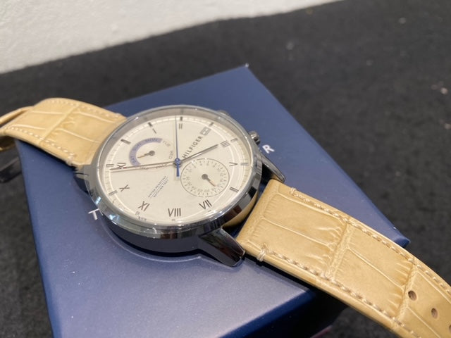  Shop Authentic Tommy Hilfiger Kane White Dial Beige Leather Strap Watch for Men - 1710399 - Luxxuri