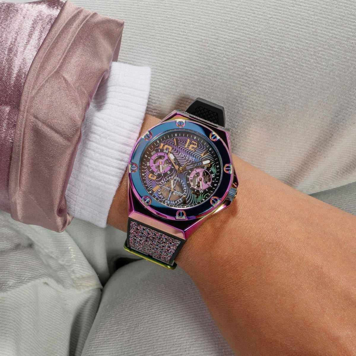  Shop Authentic Guess Multifunction Analog Purple Dial Black Rubber Strap Watch For Women - GW0620L4 - Luxxuri
