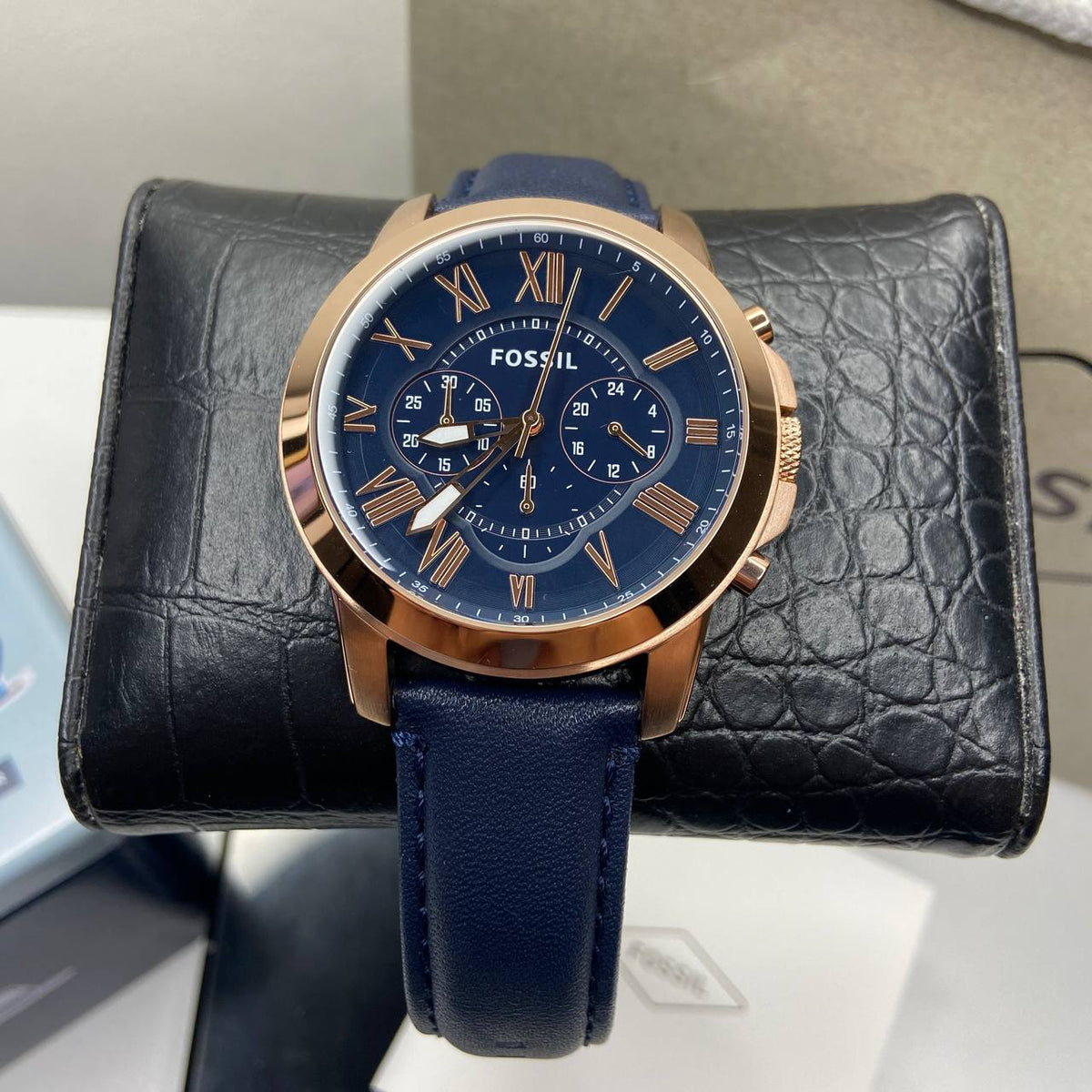  Shop Authentic Fossil Grant Chronograph Blue Dial Blue Leather Strap Watch for Men - FS4835 - Luxxuri