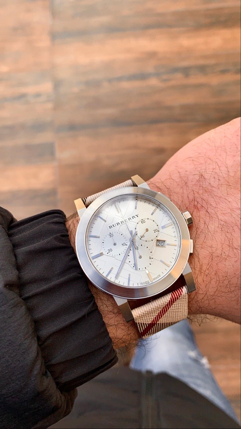  Shop Authentic Burberry The City Nova White Dial Checked Brown Leather Strap Watch for Men - BU9357 - Luxxuri