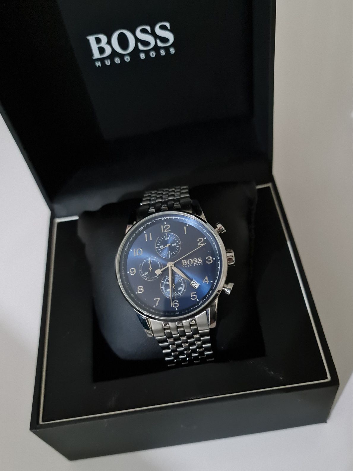  Shop Authentic Hugo Boss Navigator Chronograph Blue Dial Silver Steel Strap Watch for Men - 1513498 - Luxxuri