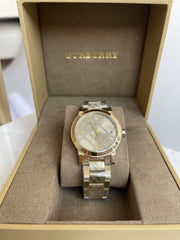  Shop Authentic Burberry The City Gold Dial Gold Steel Strap Watch for Women - BU9145 - Luxxuri