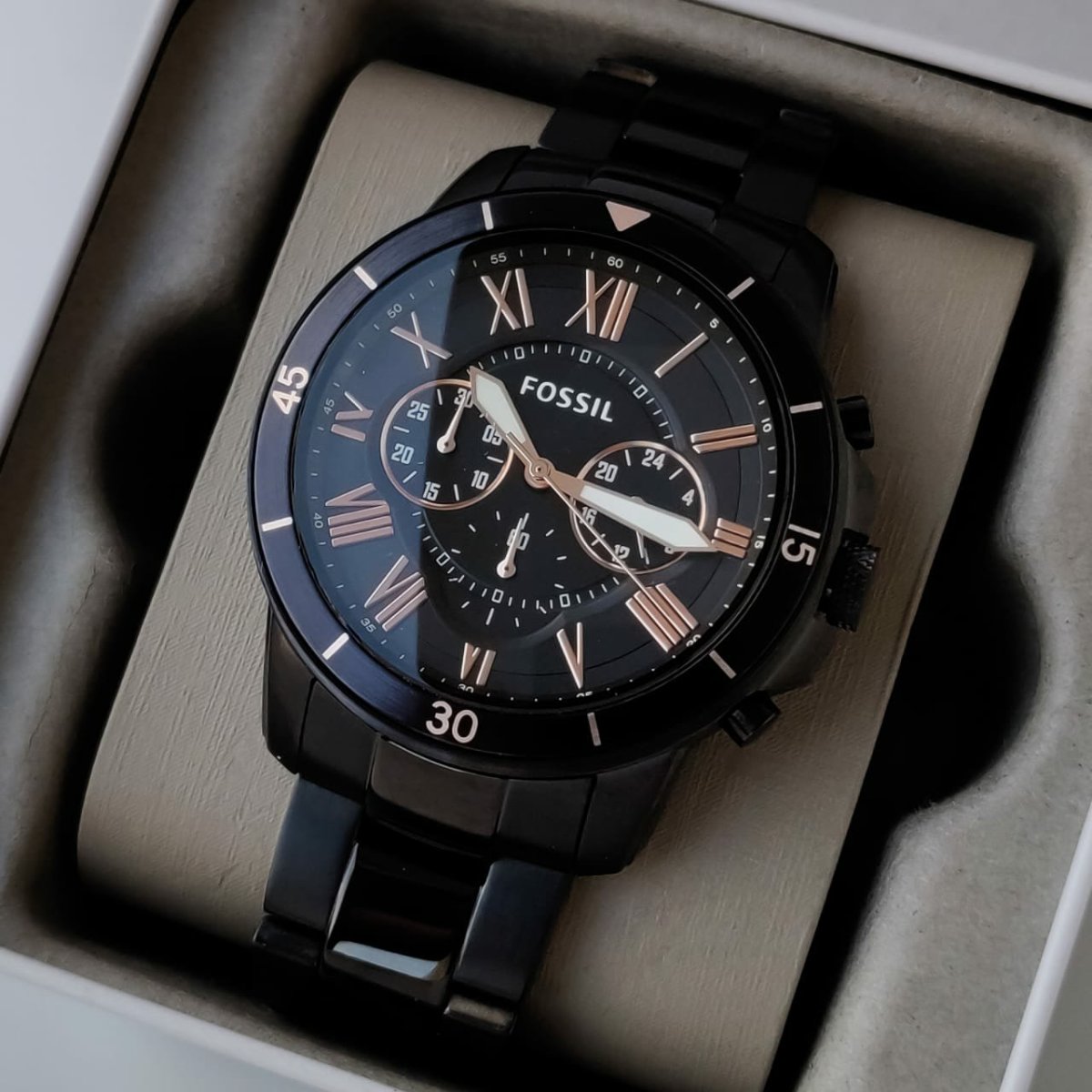  Shop Authentic Fossil Grant Sport Chronograph Black Dial Black Steel Strap Watch for Men - FS5374 - Luxxuri